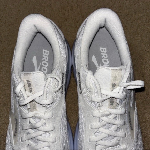 Brooks Adrenaline GTS 24 Women’s Size 9.5D Shoes Sneakers 1204261B148 White NEW - Picture 7 of 13